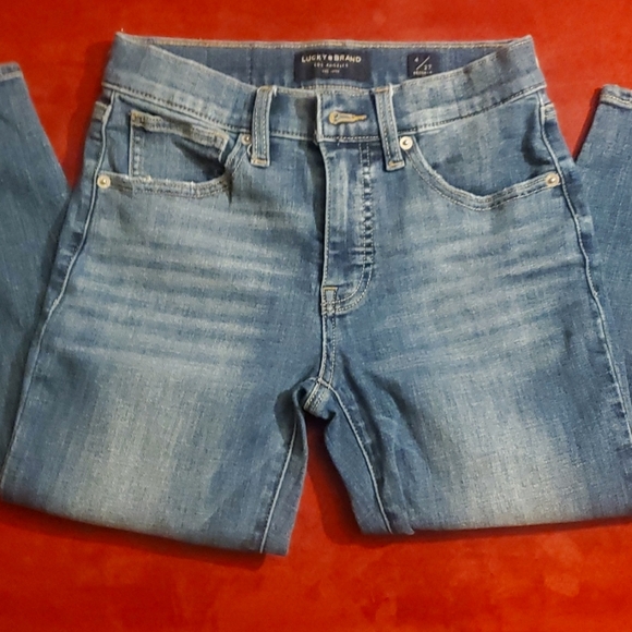 Jeans - Picture 3 of 5